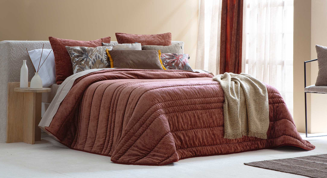 Couleur bordeaux Couleur bordeaux